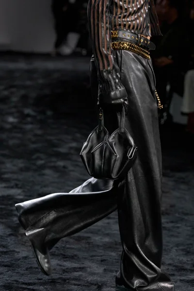Look 62